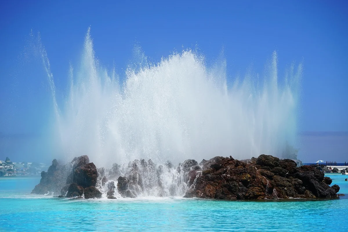 Quel bois pour habillage piscine tubulaire ?